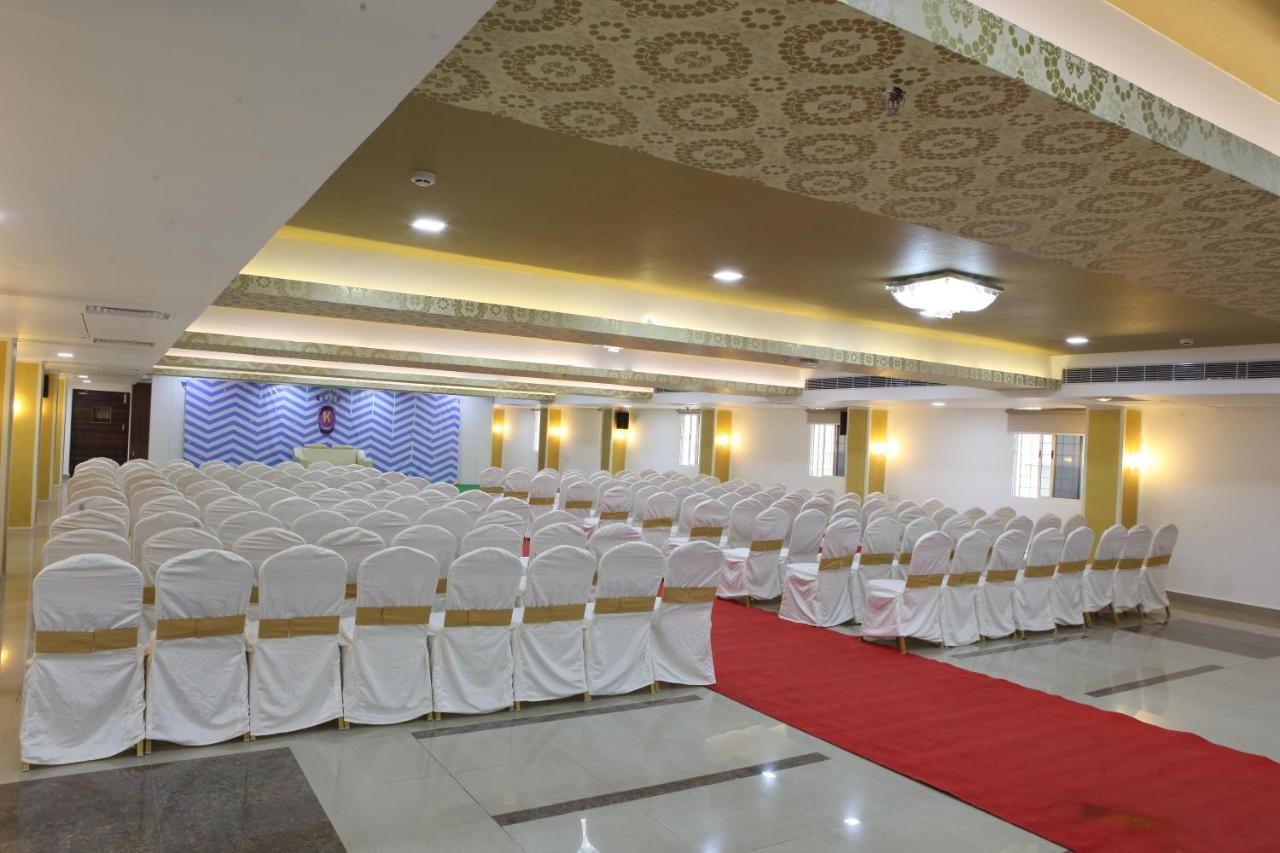 היידראבד Nova Pride Hotel מראה חיצוני תמונה