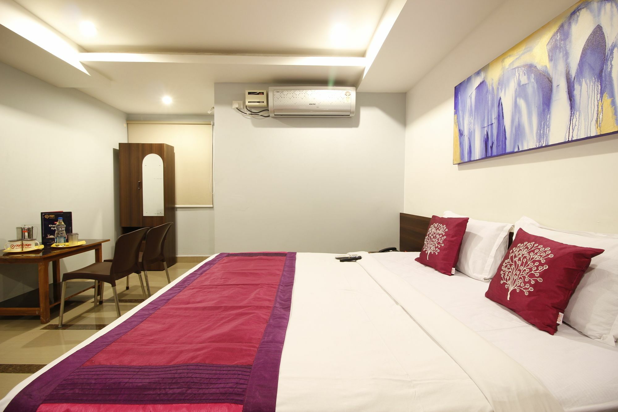 היידראבד Nova Pride Hotel מראה חיצוני תמונה
